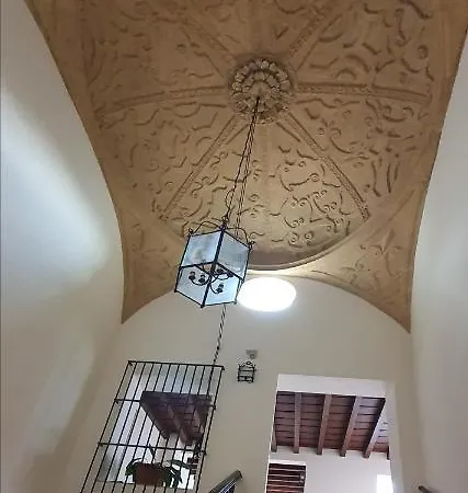 Palacio Godoy Apartment *